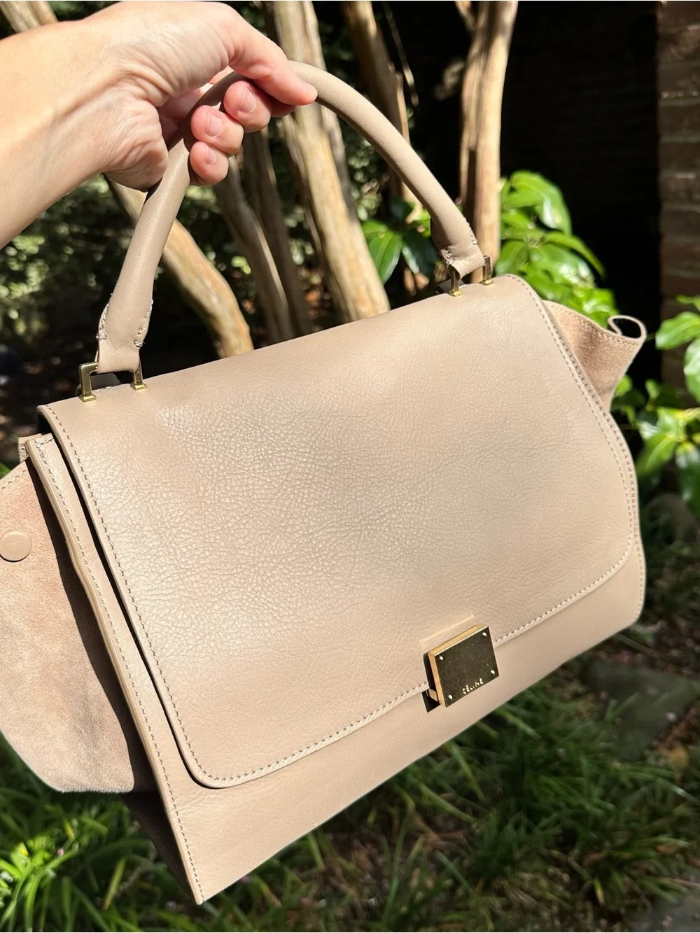 Ce!ine INSPIRED Trapeze-Style Leather Top-Handle Bag in Light Beige